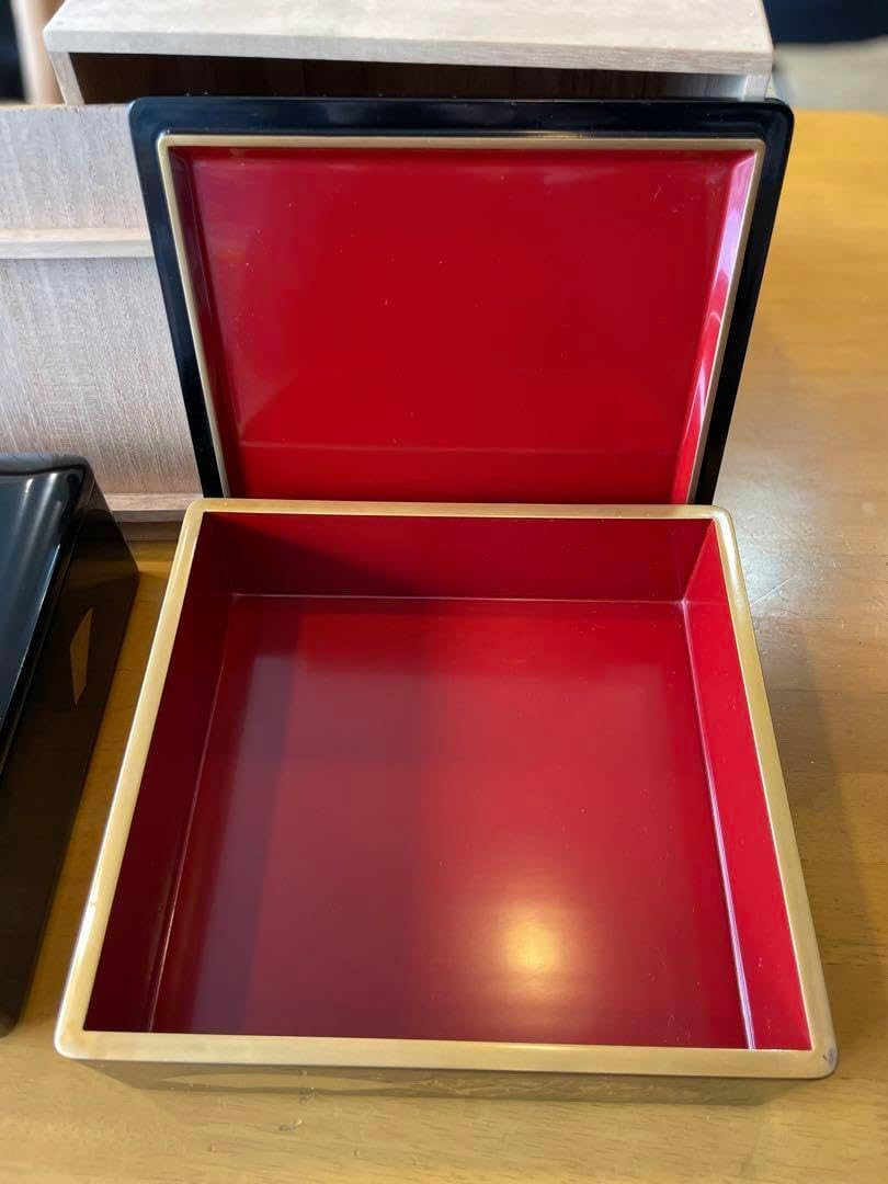 茶道具　塗師　海田宗恵造　真塗　縁高重　五段重　共箱　V　8789A 茶道具 塗師 海田宗恵造 真塗 縁高重 五段重 共箱 V 8789A - メルカリ